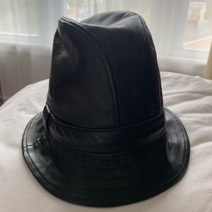 100% Kangol Black Leather hat